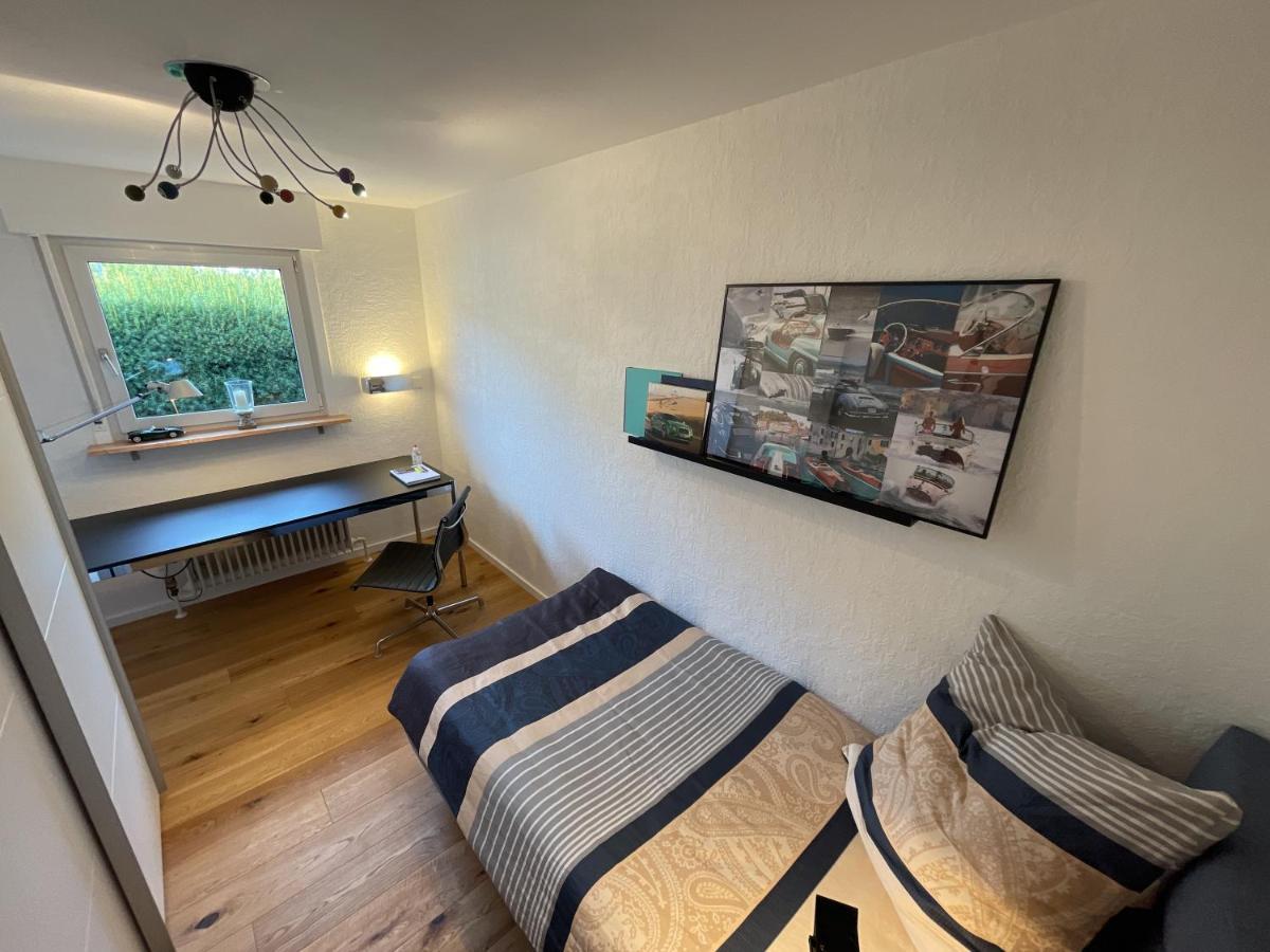 Appartement Region Esslingen - Naehe Messe - Flughafen - Stuttgart - Wohnen Und Arbeiten Auf Zeit In 120M2 Wohlfuehlatmosphaere - Ab 3 Uebernachtungen - Geeignet Fuer 4 Pers Incl Kinder - Beistellbett Moeglich - Kinder Und Tiere Willkommen - Garage F Altbach Exterior foto