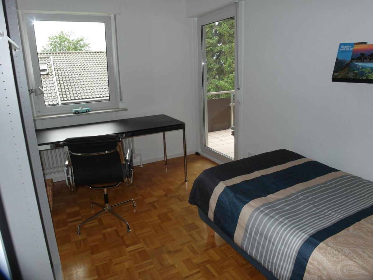 Appartement Region Esslingen - Naehe Messe - Flughafen - Stuttgart - Wohnen Und Arbeiten Auf Zeit In 120M2 Wohlfuehlatmosphaere - Ab 3 Uebernachtungen - Geeignet Fuer 4 Pers Incl Kinder - Beistellbett Moeglich - Kinder Und Tiere Willkommen - Garage F Altbach Exterior foto